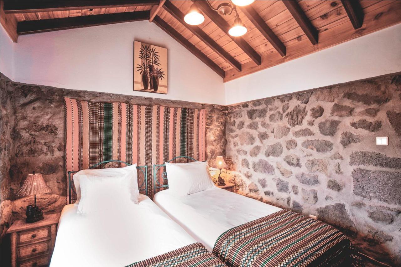 Villa Adegas Do Pico Prainha (Sao Roque do Pico)